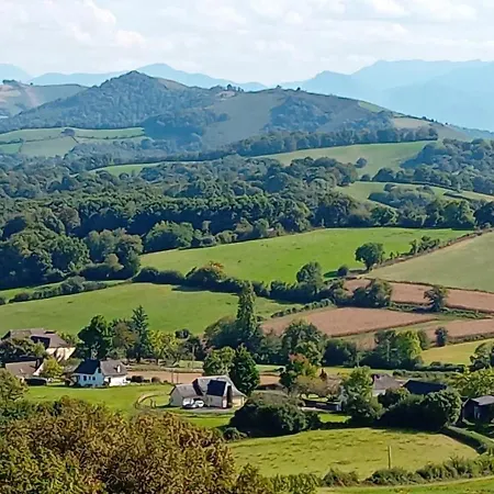 Bel De Plein Pied Avec Jardin Prive * Moncayolle-Larrory-Mendibieu